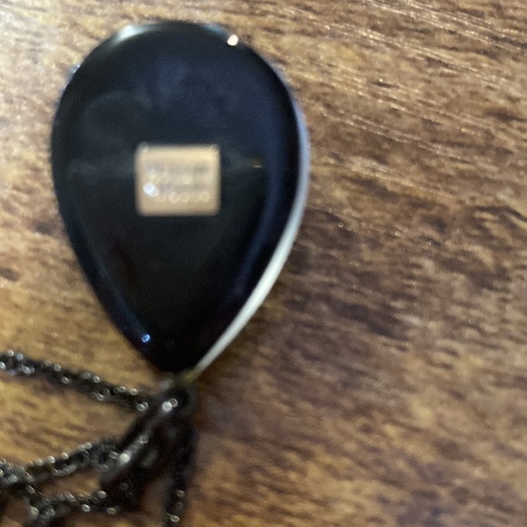 Modern and Vintage earrings… Weiss, Alexis Bittar, Tory Burch, Baublebar. - Picture 4 of 6